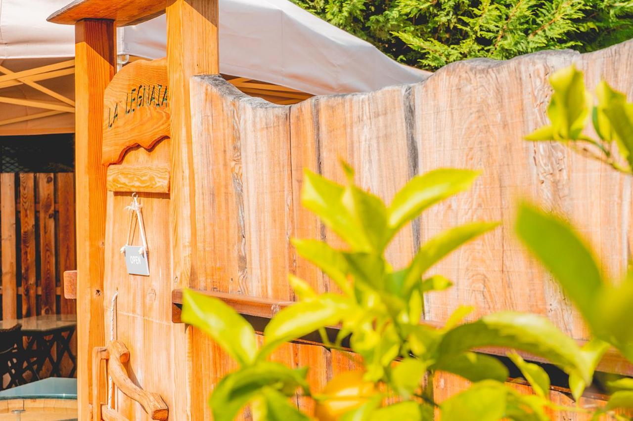 Casa Da Carmen Boutique & Private Spa Мецоломбардо Екстериор снимка