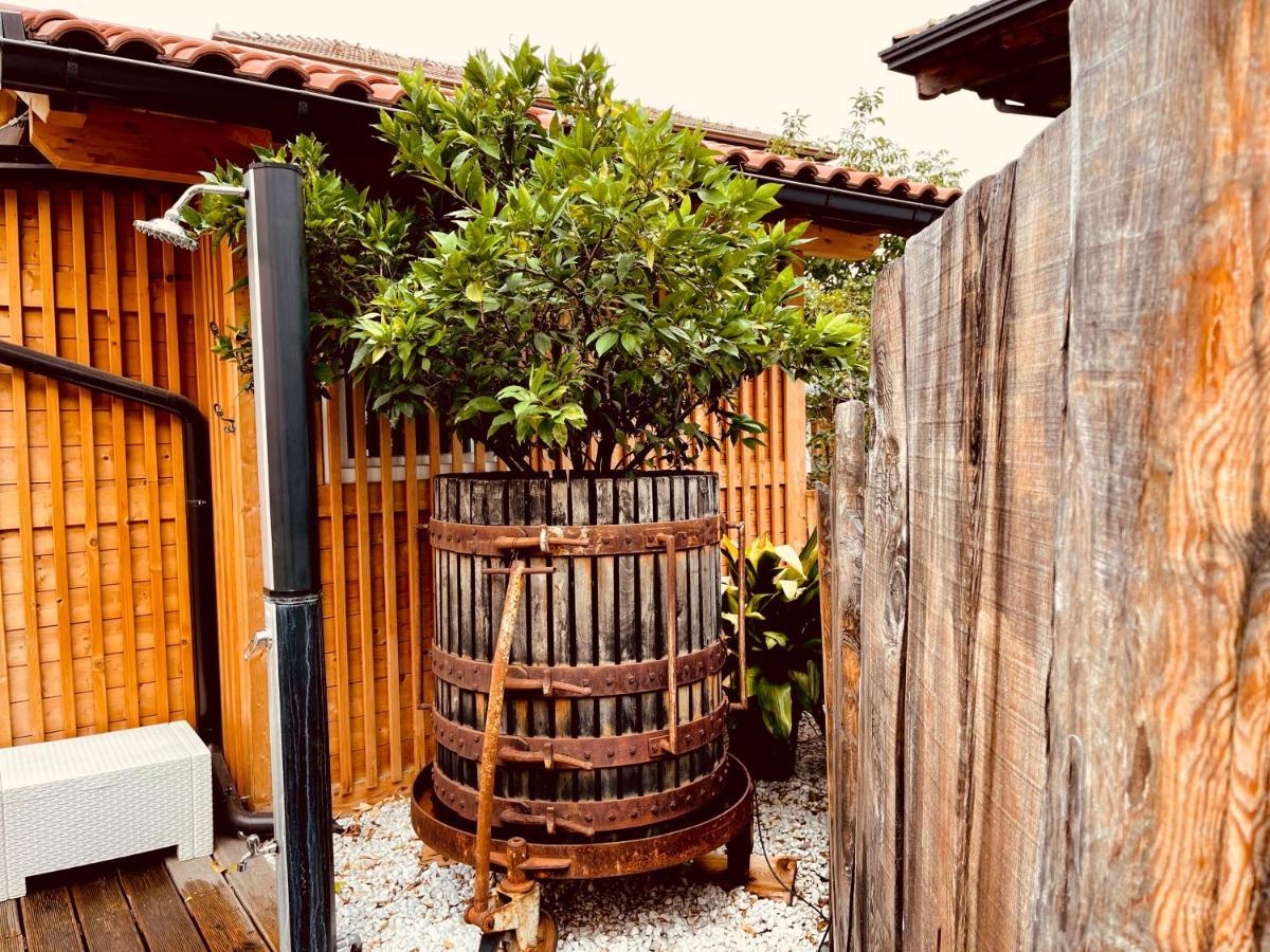 Casa Da Carmen Boutique & Private Spa Мецоломбардо Екстериор снимка